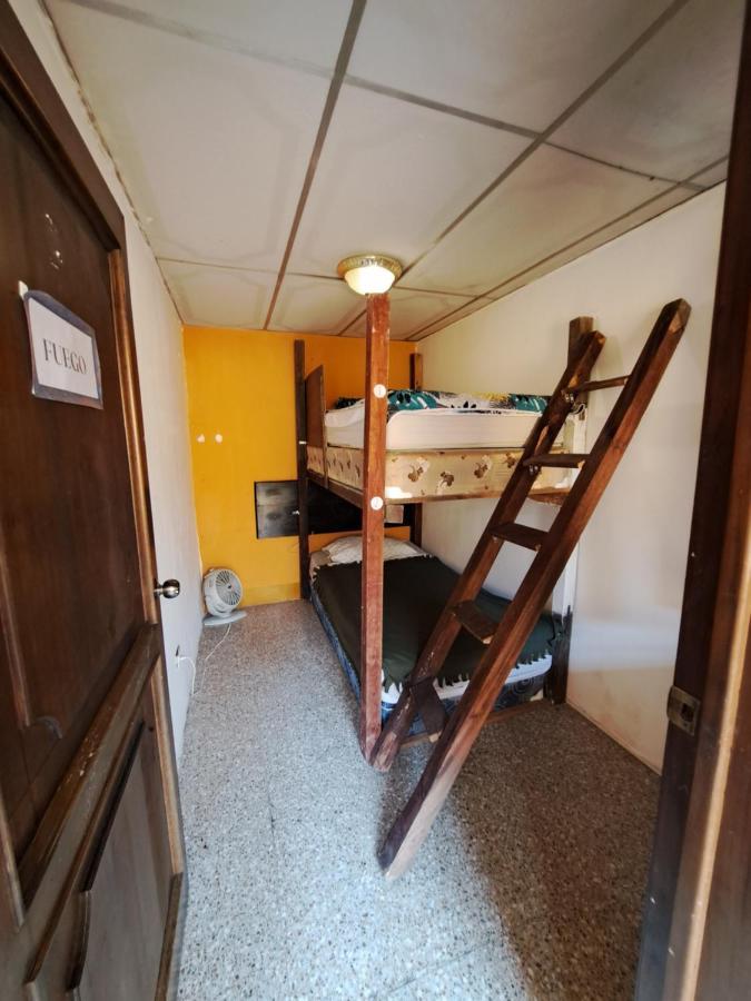 Esperanza Hostel Antigua Eksteriør billede